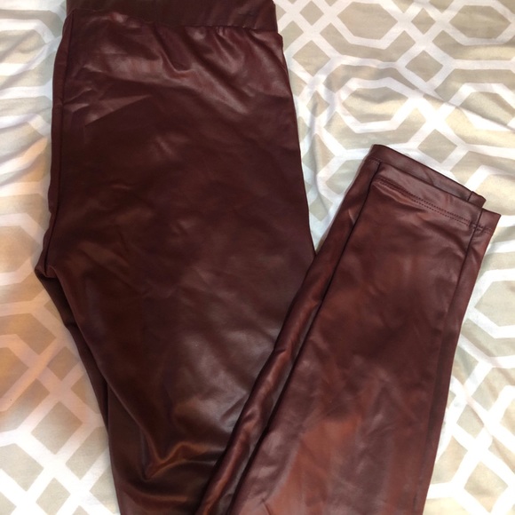 Burgundy leather leggings - Picture 2 of 4